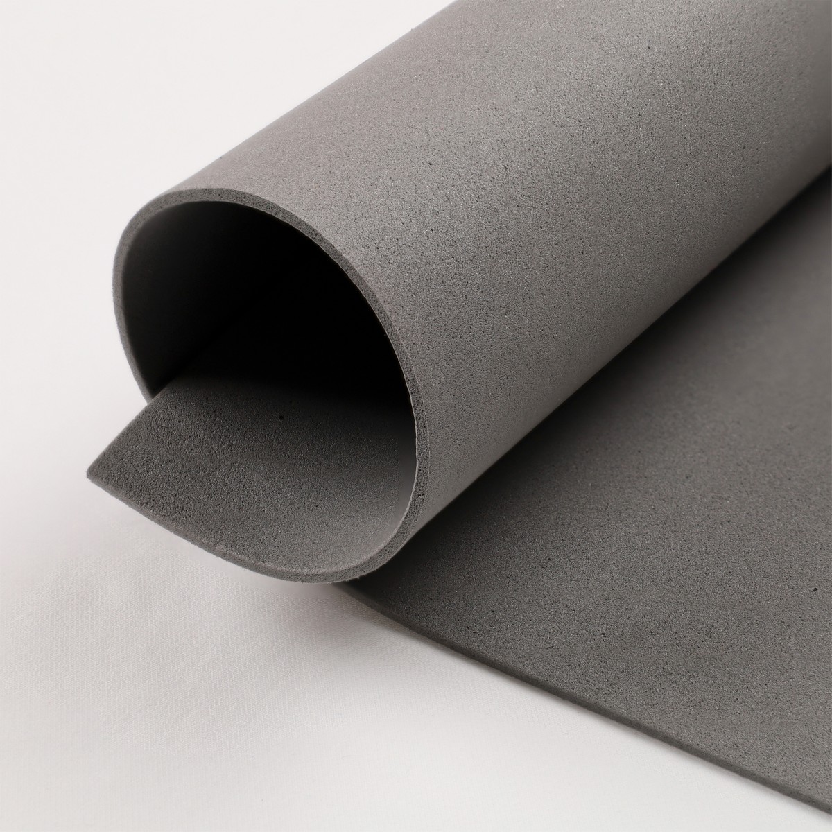 eva-foam-solid-color-2mm-21-grigio-scuro-2500x2500-01-mondo-tessuti