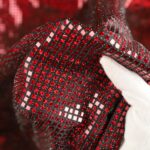 Maglia Elastica Lurex con Paillettes Quadrata - Nero Paillettes Rossa